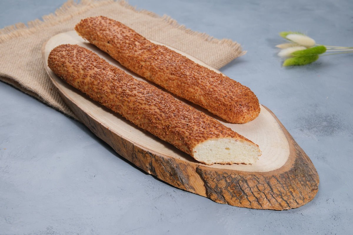 SPANISH SOFTEN BAGUETTE ( BAGET- SUSAMLI)